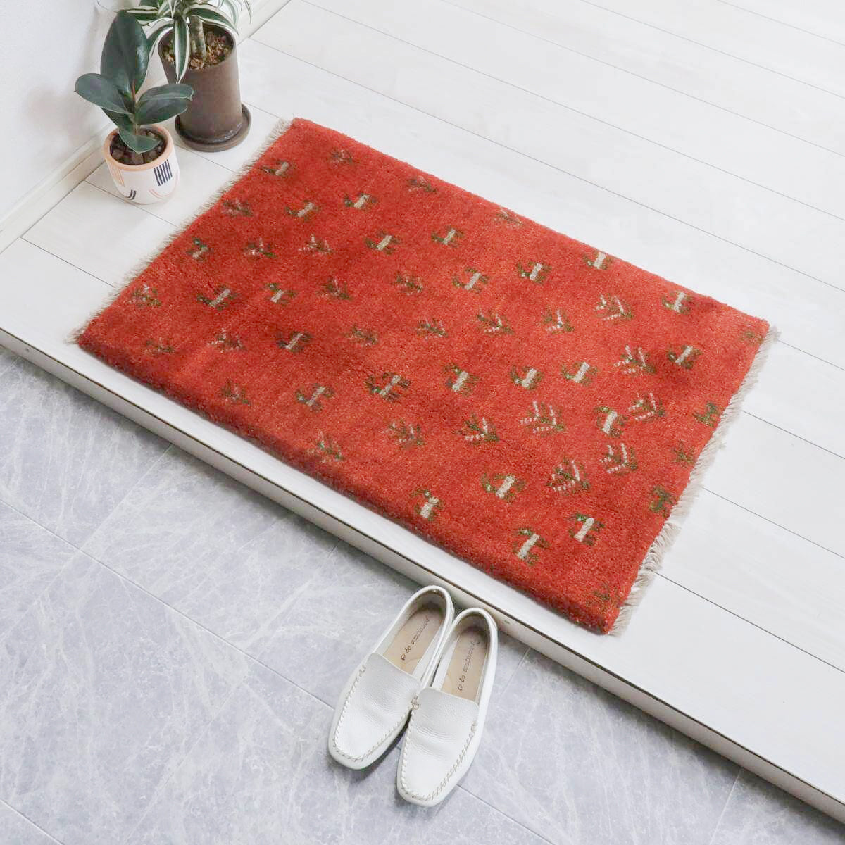 ギャッベ,玄関マット,オレンジラティーフ,88×59cm｜手織りウールラグ