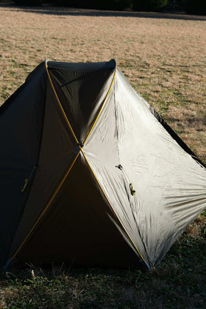 Six Moon DesignsLunar Orbiterルナーオービター 1255g – Outdoor