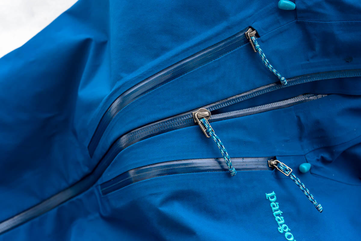 Patagonia トリオレット・ジャケット & パンツ レビュー：PFCフリーの