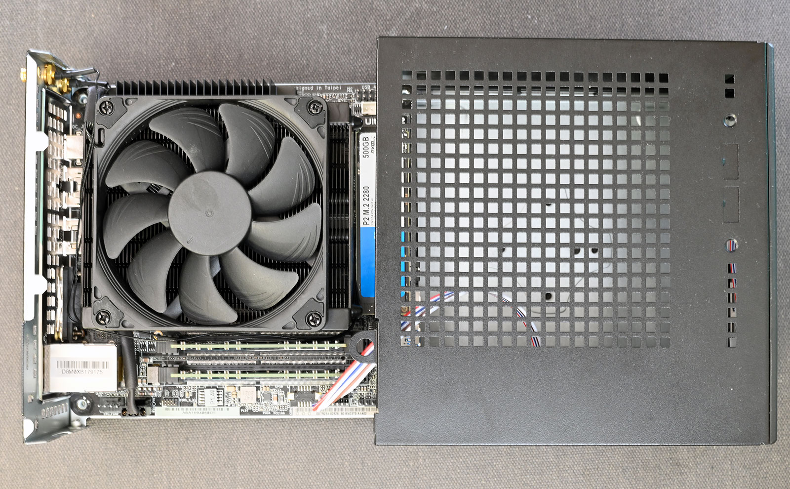 ASRock DeskMini X300 静音化 Noctua NH-L9a-AM4 chromax.black - PCまなぶ