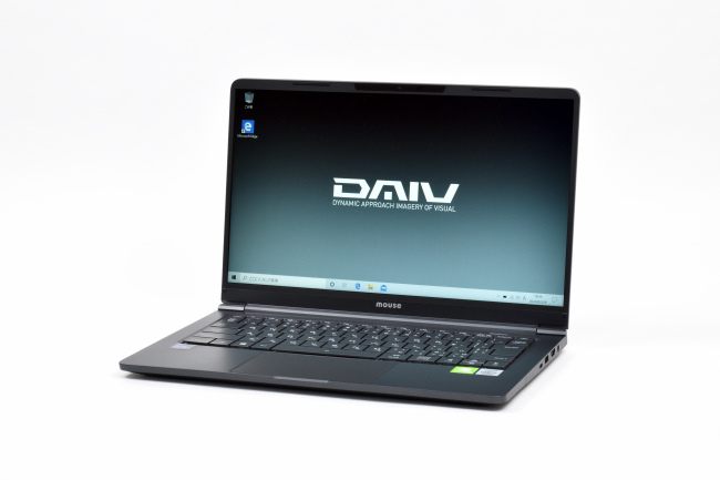 マウス DAIV 4N レビュー：軽量＆スリム＆コンパクト！モバイルできる