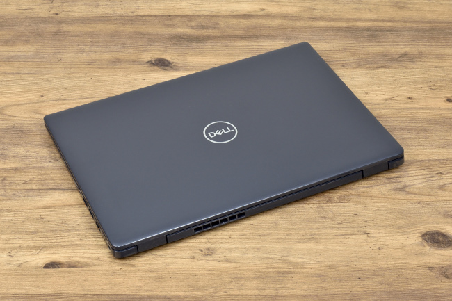 デル Latitude 3510 レビュー：実用性にすぐれたビジネス向け15.6型