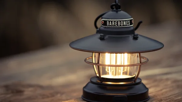 BAREBONES（ベアボーンズ）「ミニエジソンランタン」本音レビュー