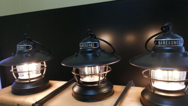 BAREBONES（ベアボーンズ）「ミニエジソンランタン」本音レビュー