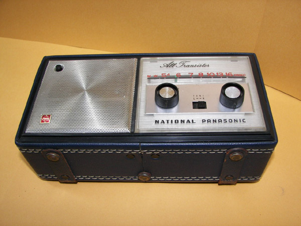 ナショナル R-145 【NATIONAL PANASONIC R-145 】ポータブルラジオ