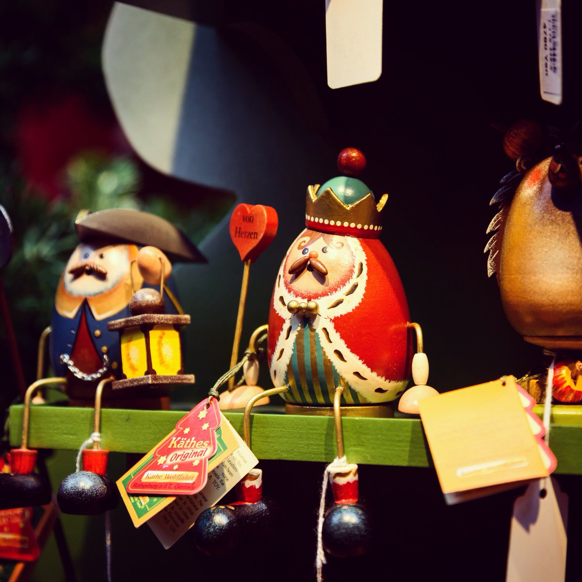 クリスマスマーケットに出店するケーテ・ウォルファルト。世界的に有名