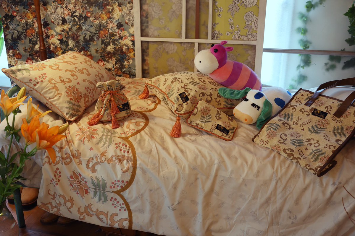 ハウルの部屋を再現できるよ 「ハウルの動く城」の新商品「Howl's