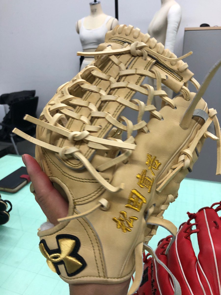 今年はこれだ‼️ #アンダーアーマー