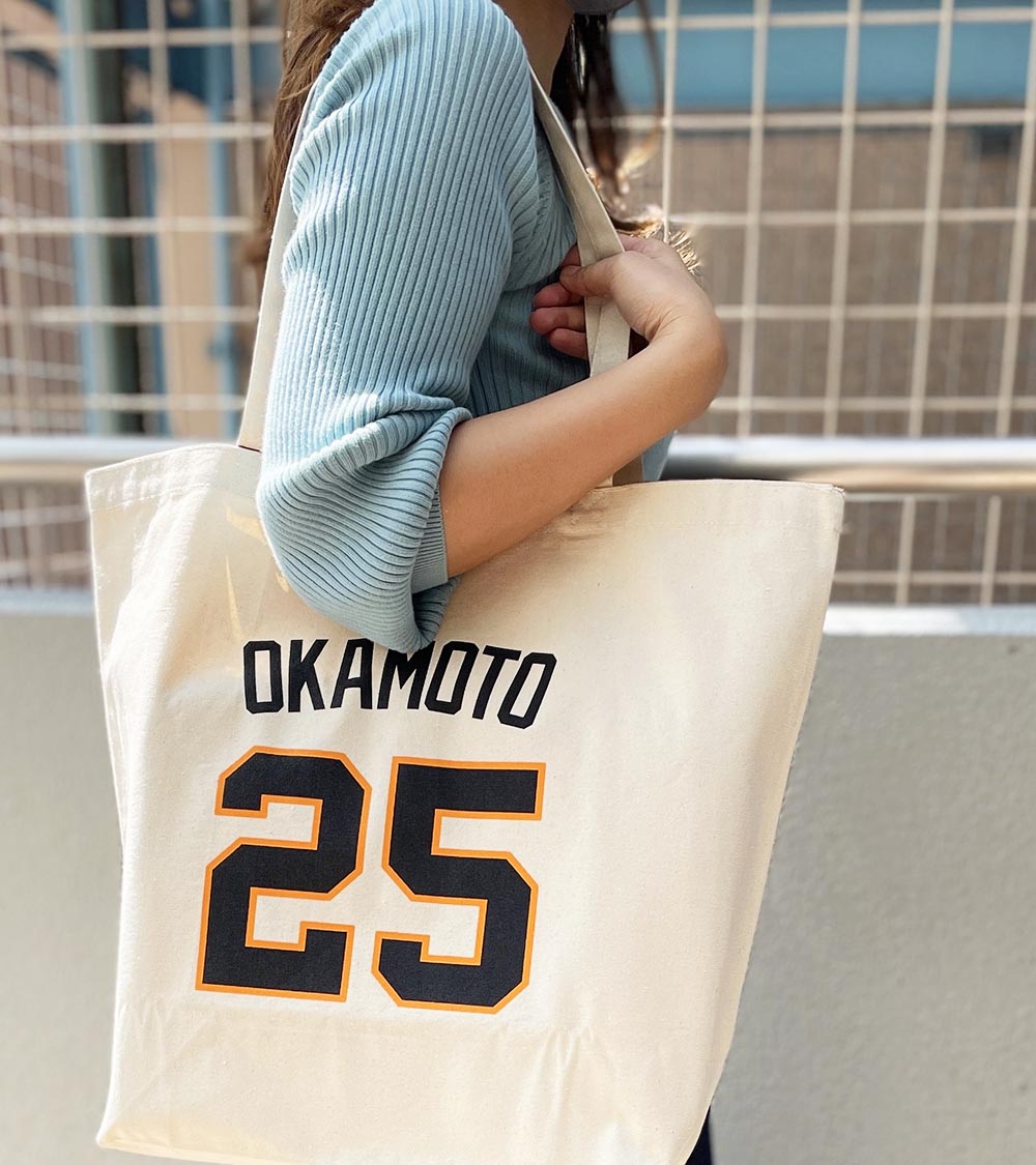 マルチに活躍✨ 背番号トートバッグ👜 ＼ 観戦時のグッズの持ち運びに