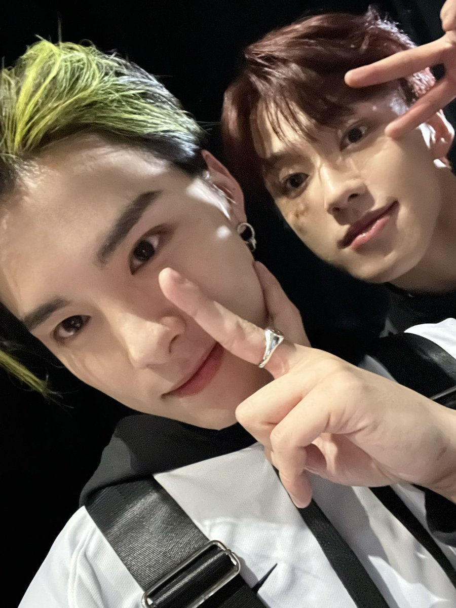 川西拓実] #KCON 1日目楽しかった✨ 明日も楽しんでいきましょう