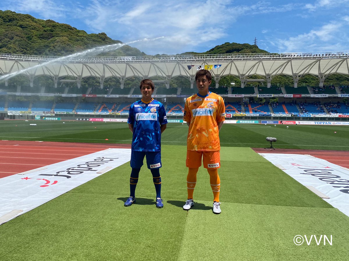 2022シーズン 平和祈念ユニフォームデザイン発表🕊️ ＼ 折り鶴、V