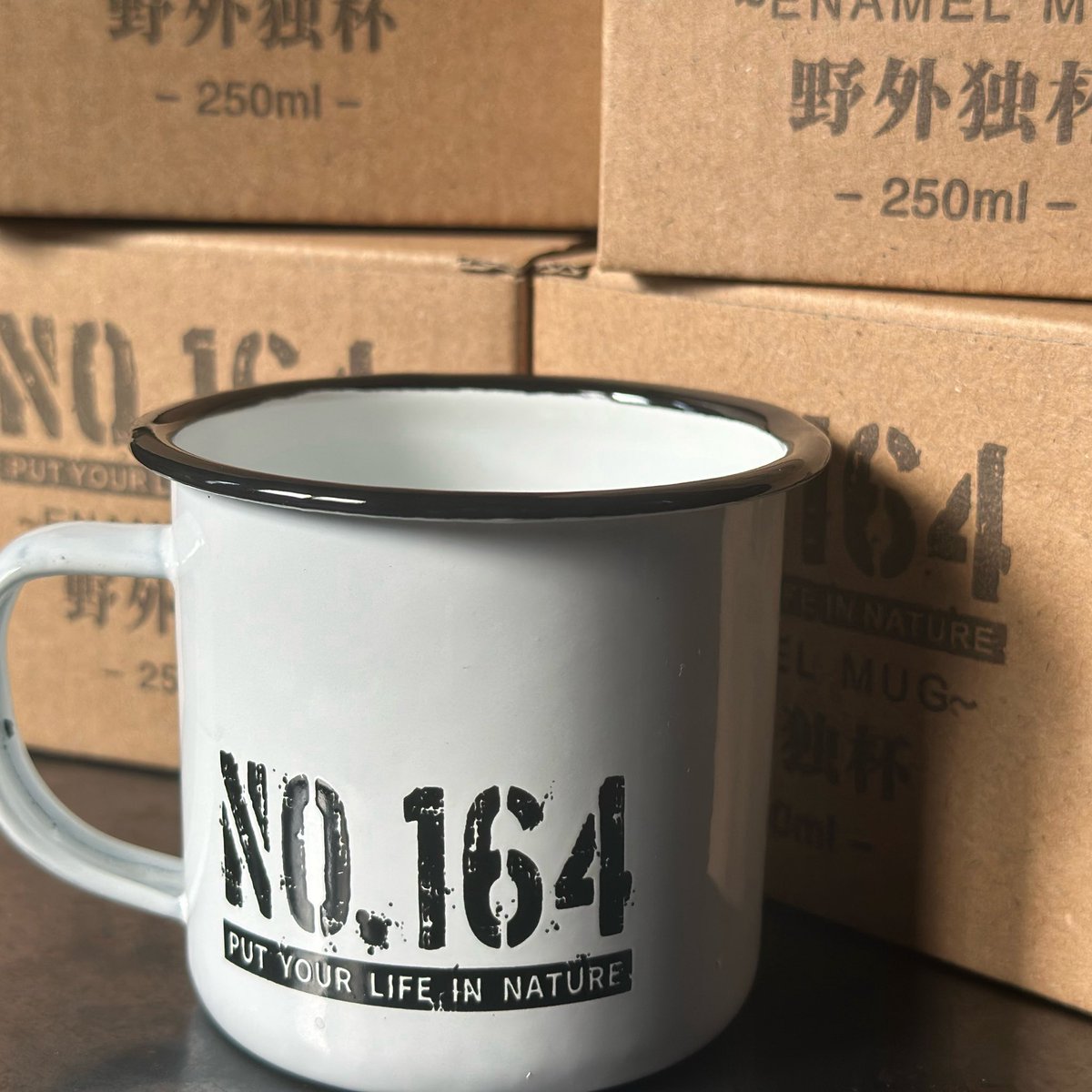 実に苦労して、やっと輸入することが出来た。 海外送金から手間取り