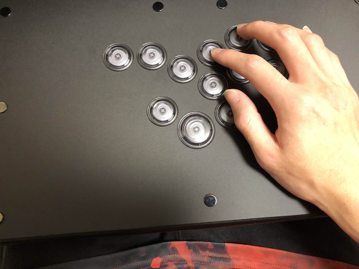 この度、PUNK WORKSHOP様より「PWS CB レバーレスコントローラー」の