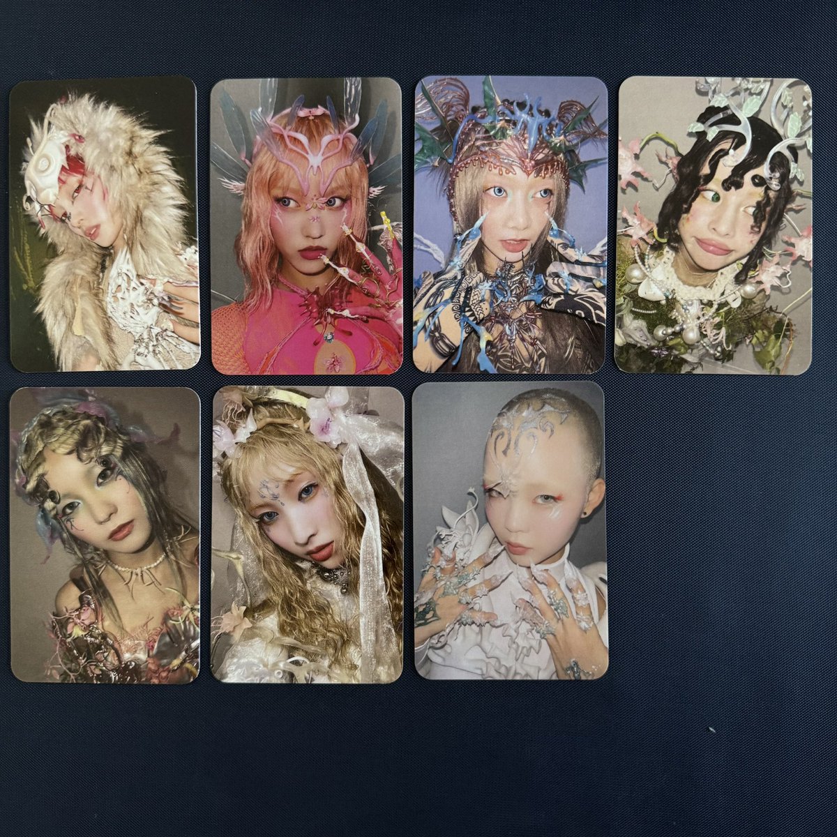 Full set of XG Target Exclusive photocards!! XG Awe Howling Target