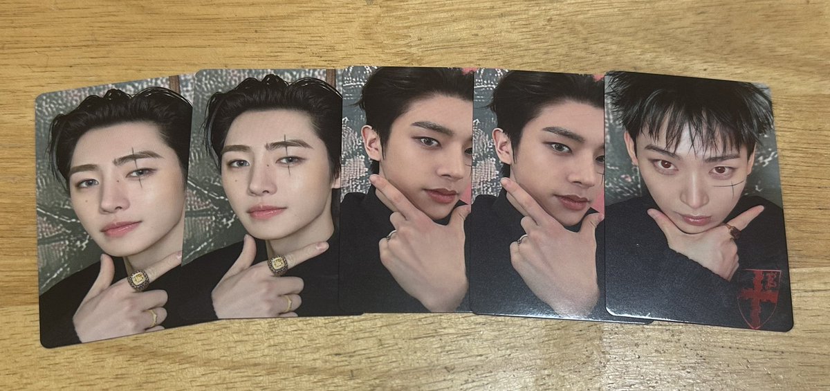 タワレコ売り切れてヤケクソでHMV追いDESIREしたらラキドロ被った