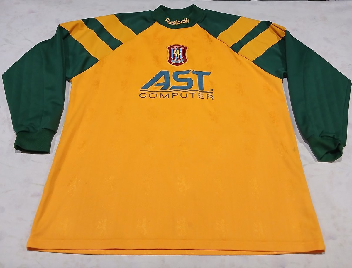Vintage Aston Villa 1996/97 Reebok Men's XL (42/44) Goalkeeper