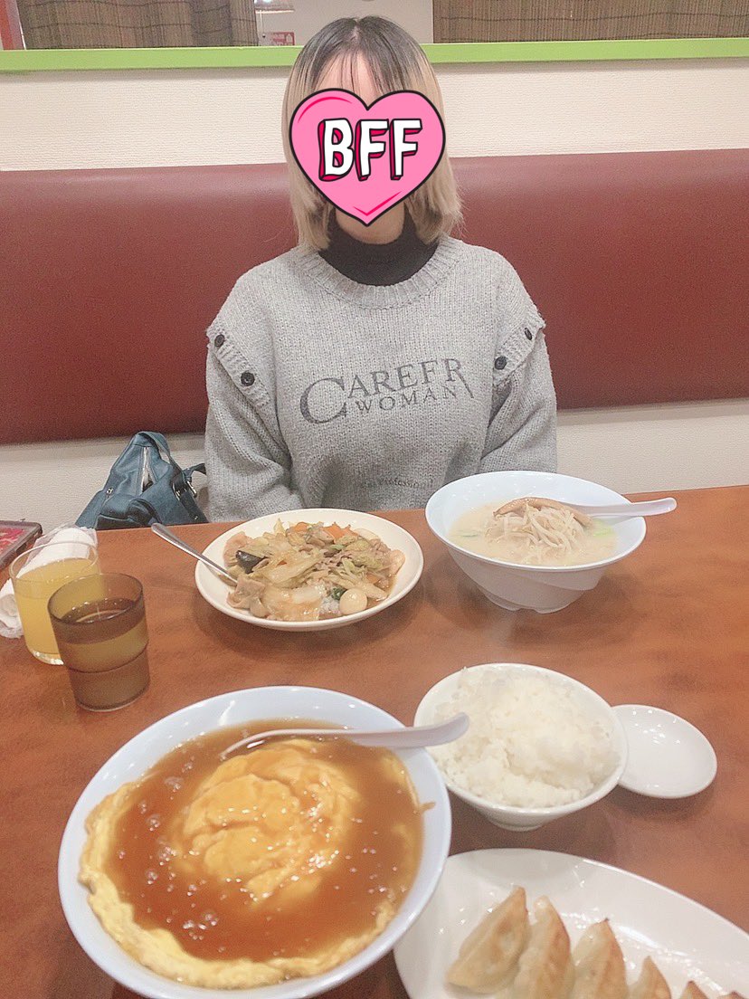 大盛り台湾料理屋さん 今回は少し控えめにラーメンセット！！ 大きい