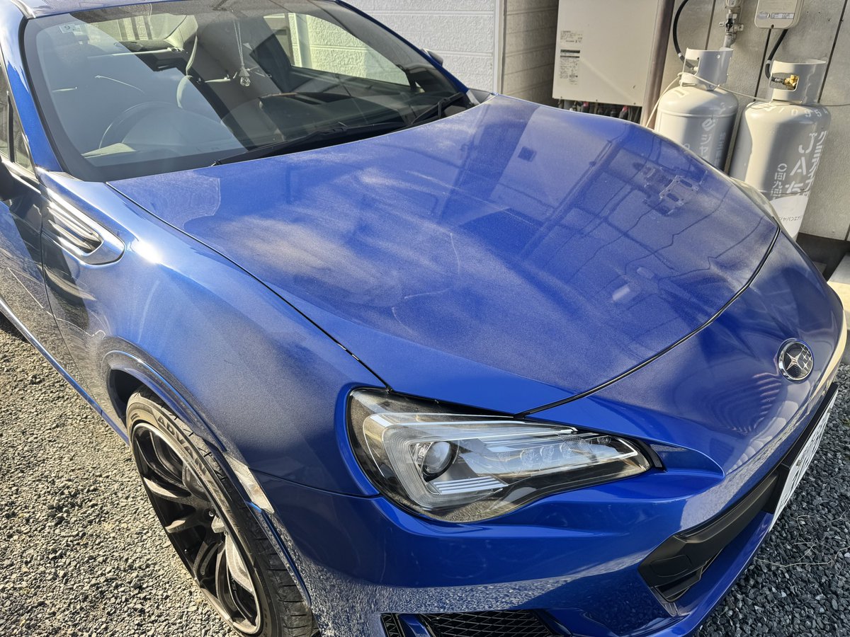 本日@s_i_saisarisu サイさんにリセット洗車して頂きました✨全体的に