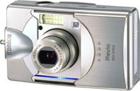 コニカ、起動時間1.3秒の400万画素機「Revio KD-410Z」