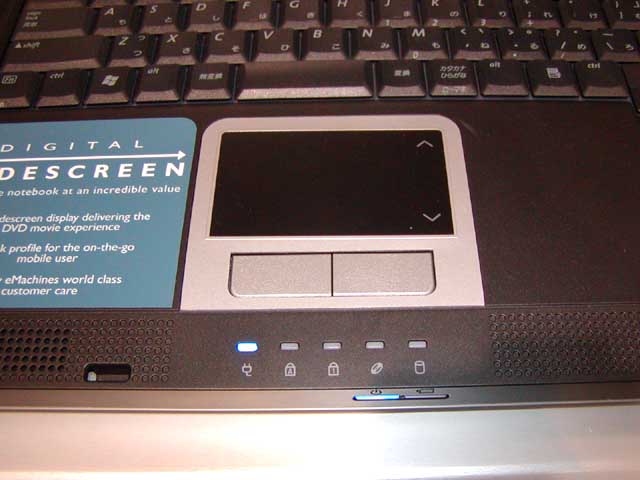九十九電機、eMachines製ワイド液晶搭載ノートPCなど
