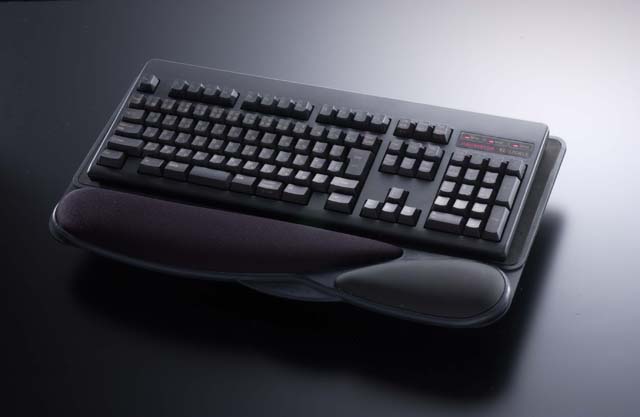 ジャストシステム、東プレ製キーボードのオリジナルモデル