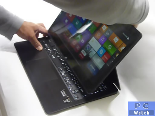 Hothotレビュー】ソニー「VAIO Fit 13A」 ～天板の中央を軸として液晶