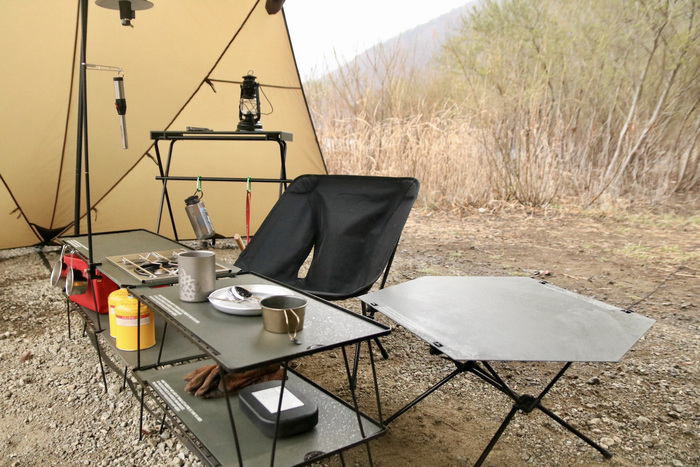 フィールドラックにぴったりの天板が大人気！話題のガレージブランド