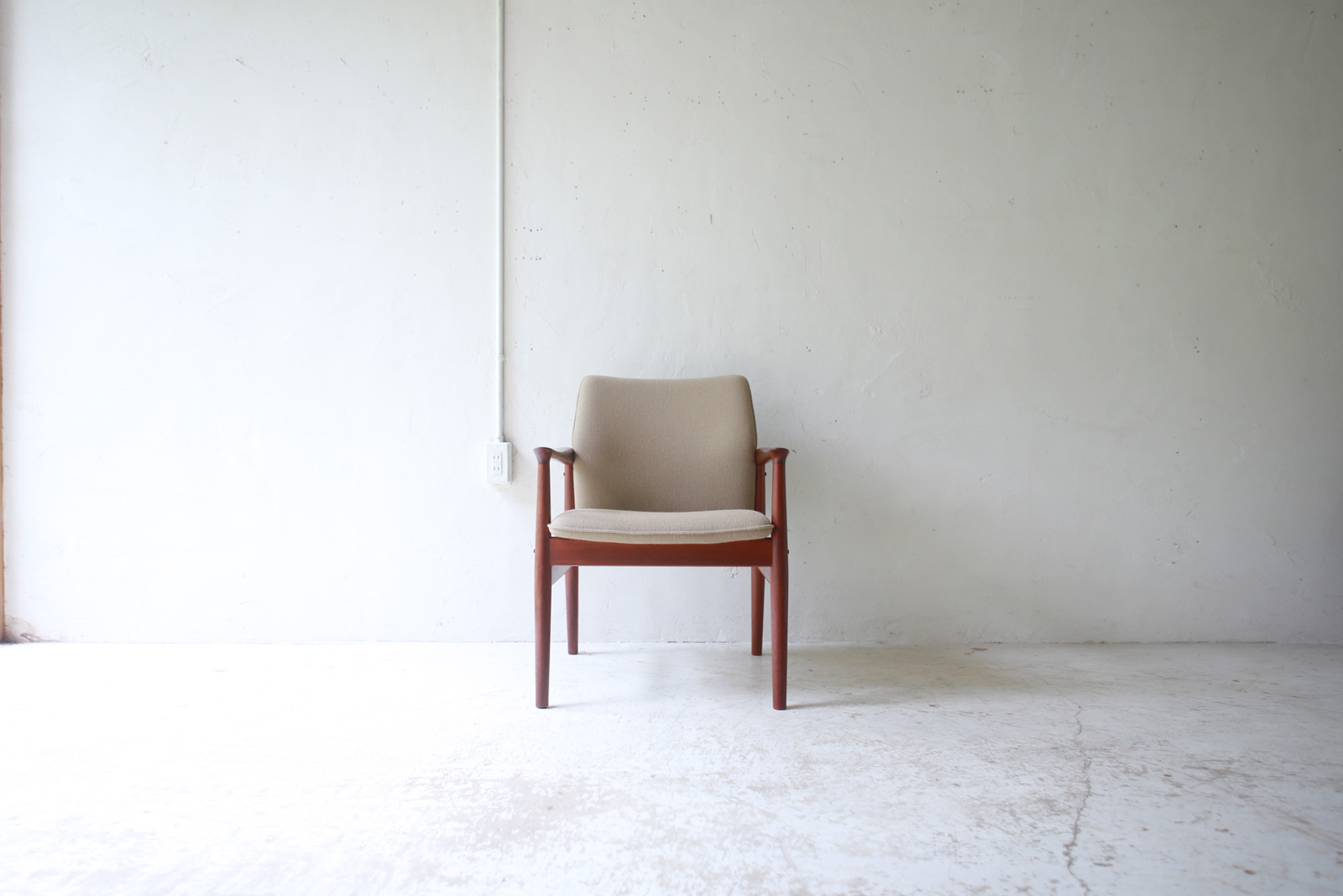 Arm Chair by Grete Jalk | phono | 金沢 北欧 中古家具 / デンマーク
