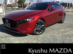 シュウイン ファストバック3中古美品 MAZDA3ファストバック（マツダ
