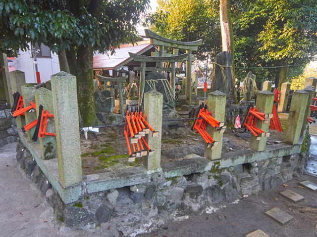 お産場稲荷（お産場茶屋）のご利益、お守り、アクセスについて - 関西