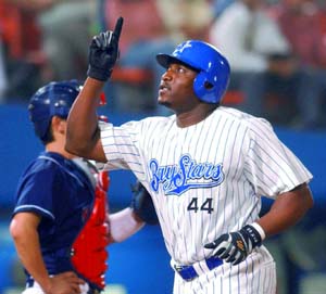 タイロン ウッズ写真館 | 横浜ベイスターズルーム - 楽天ブログ