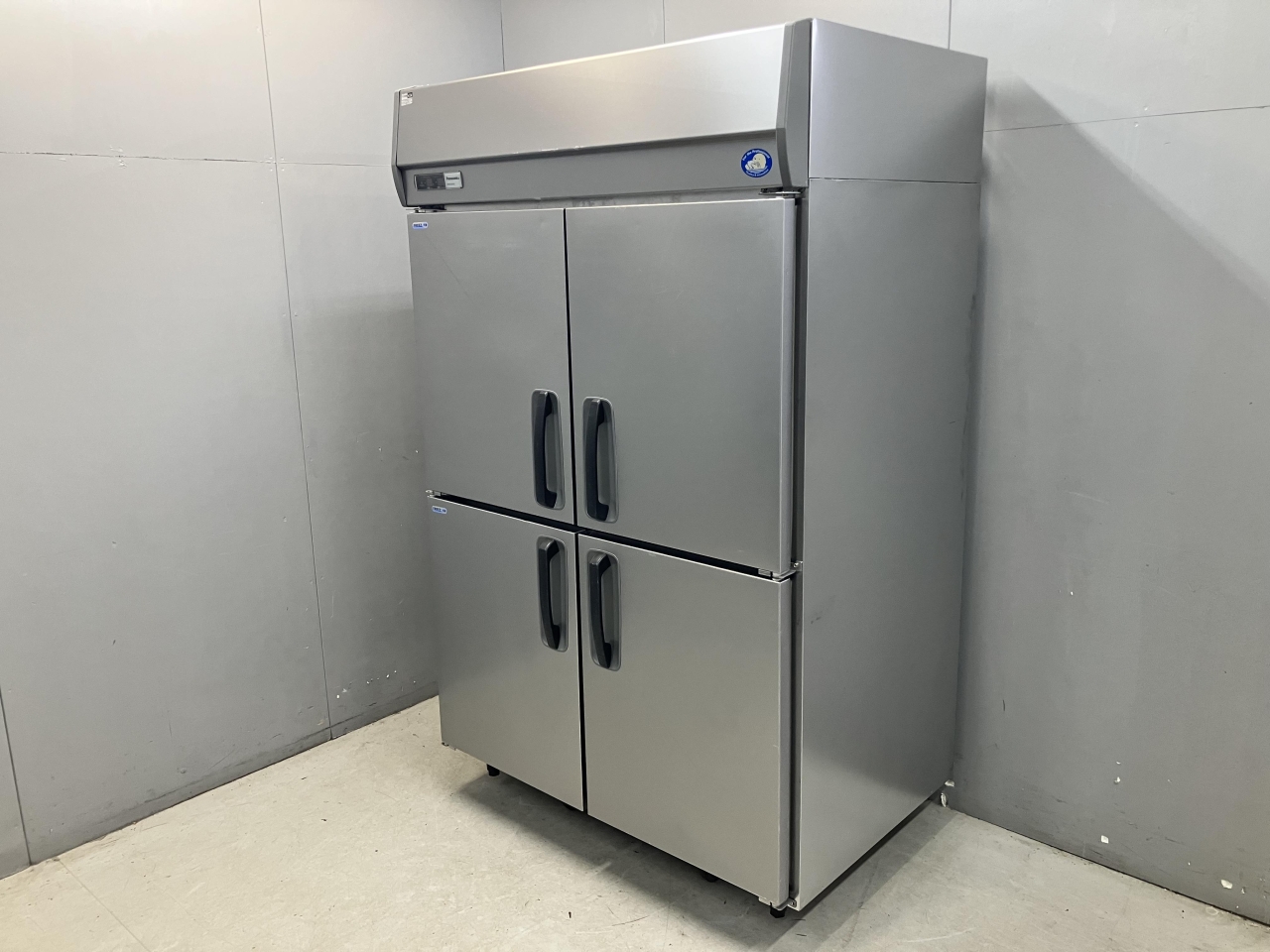 縦型4枚扉冷凍冷蔵庫（冷機器）の一覧 - 中古厨房機器の販売・買取は
