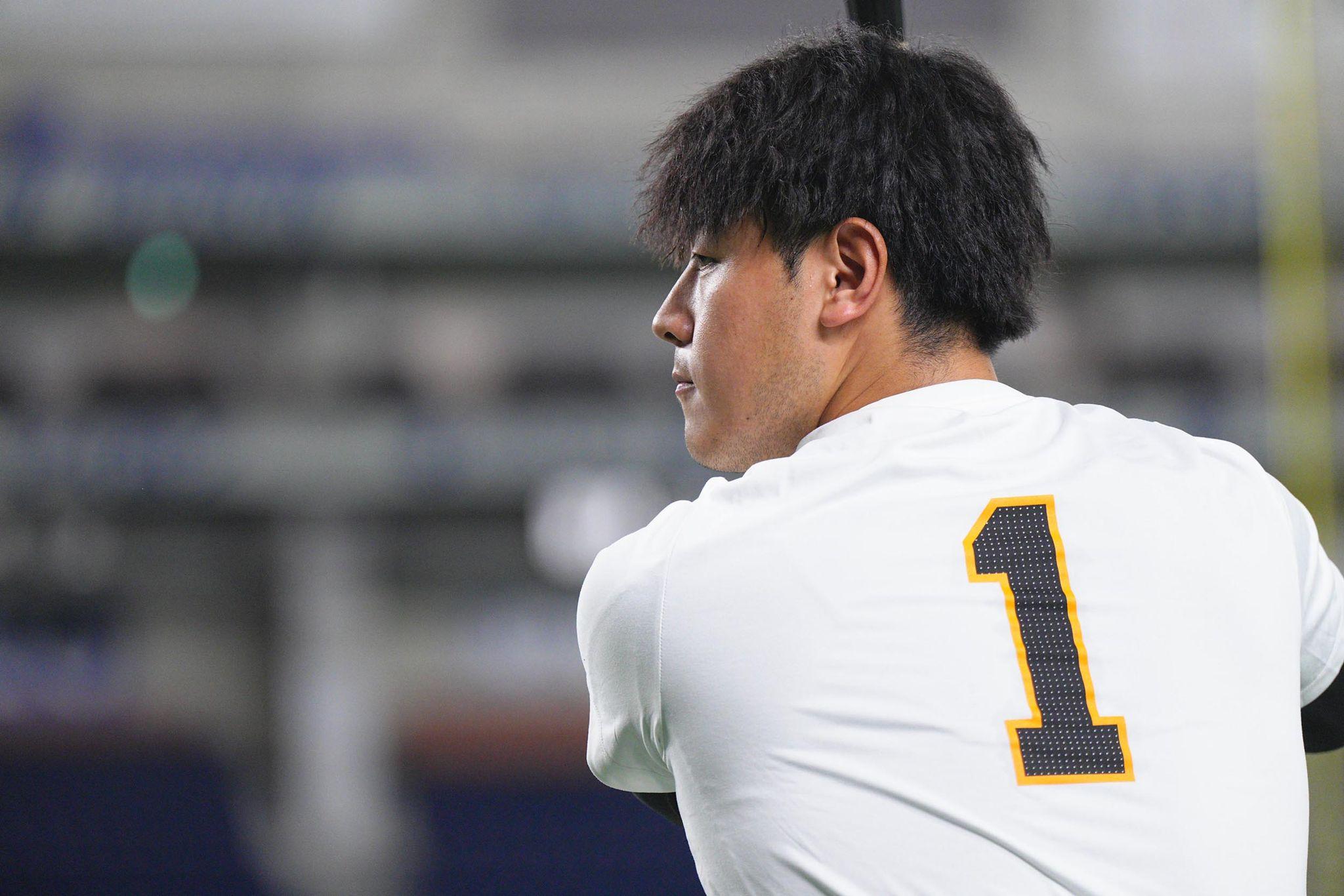 王貞治DAY」で選手着用Tシャツ、ボールを発売 | 読売ジャイアンツ