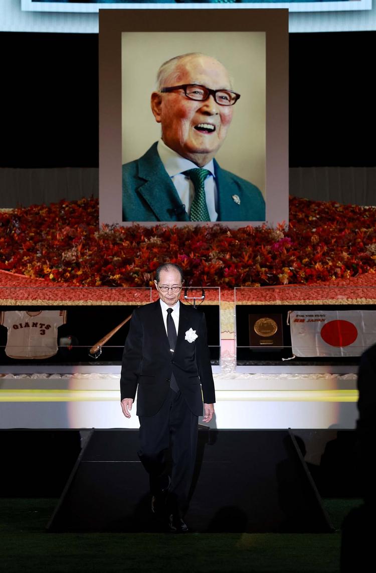 長嶋さんの「お別れの会」に3万2400人 | 読売ジャイアンツ（巨人