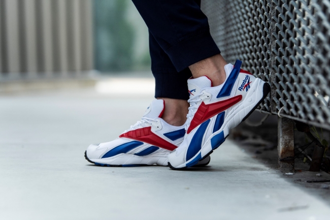 1996年に登場したランニングシューズ「INTERVAL」が初復刻 世界中を