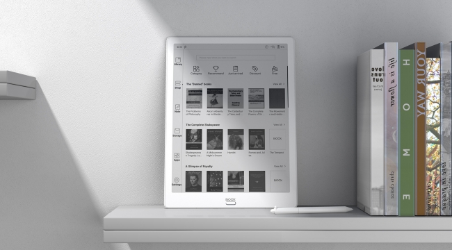 E-inkパネル搭載の13.3インチ大型E-ink Androidタブレット Boox Max3