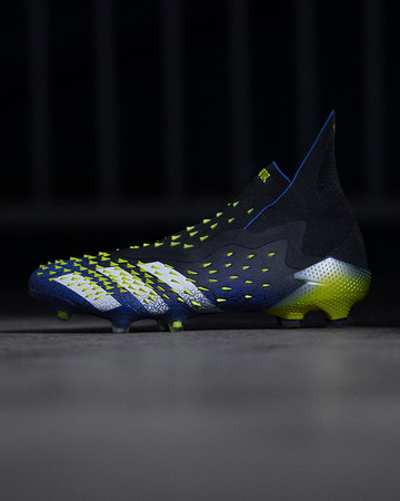 ゲームを支配するプレーメーカーに向けた『PREDATOR（プレデター）』が