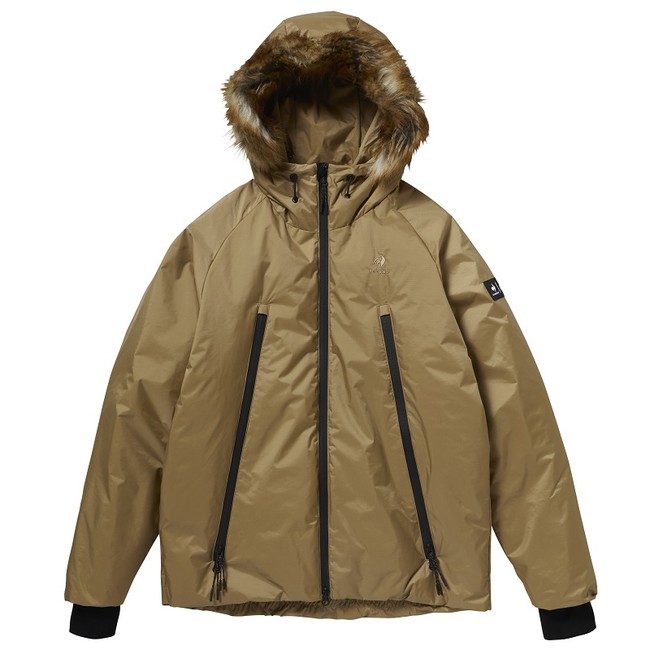 NANGA』独自の素材とダウンを活用した『le coq sportif』の新作は