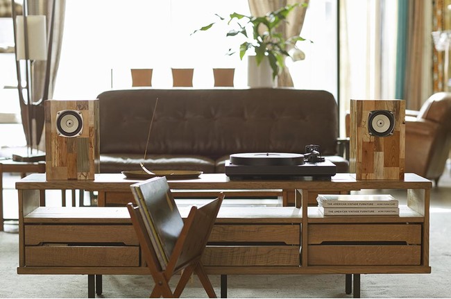 Fostexがインテリア・ブランドACME Furnitureとコラボレート。レコード