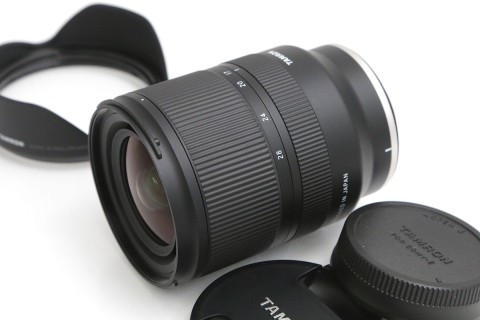 1 NIKKOR VR 70-300mm F4.5-5.6 三脚座(TR-N100 フィルター付き 【K606