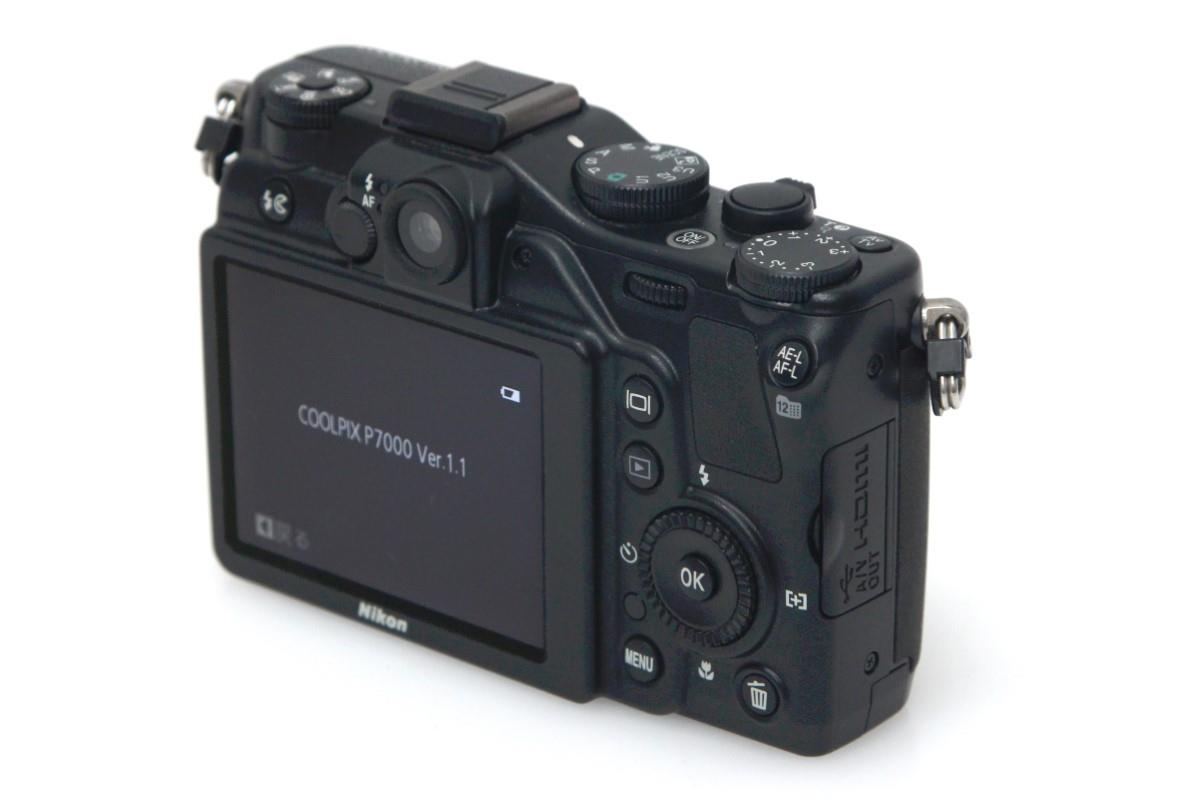 COOLPIX P7000 γT887-2Q1A | ニコン | コンパクトデジタルカメラ