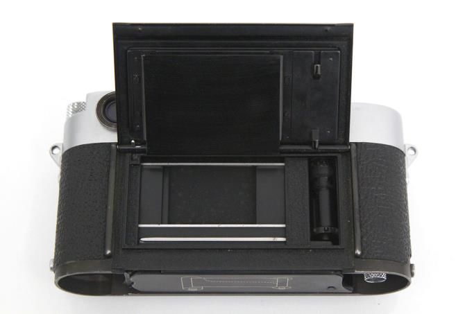 M3 ダブルストローク シルバークローム ボディ γA2003-2E3 | ライカ