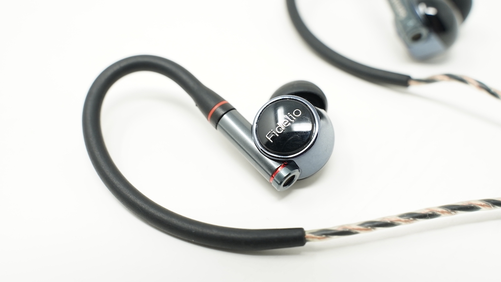 レビュー】Philips Fidelio S3 オーディオファン納得のハイブリッド型