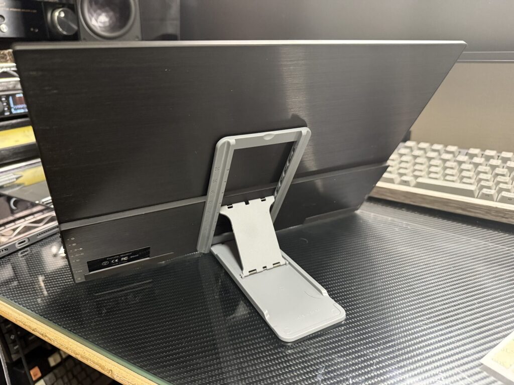 U4025QWのお供に最適。スケーリング125%表示が便利な2160×1400ピクセル