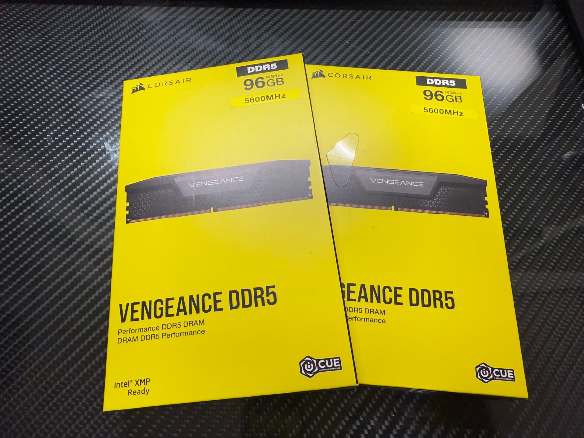 どうせ積むなら上限の192GB！VENGEANCE DDR5-5600MHz 48GBメモリの4枚
