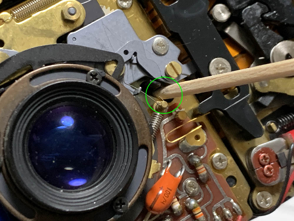 Repair: Nikon L35AF/AD | Richard Haw's Classic Nikon Repair and Review