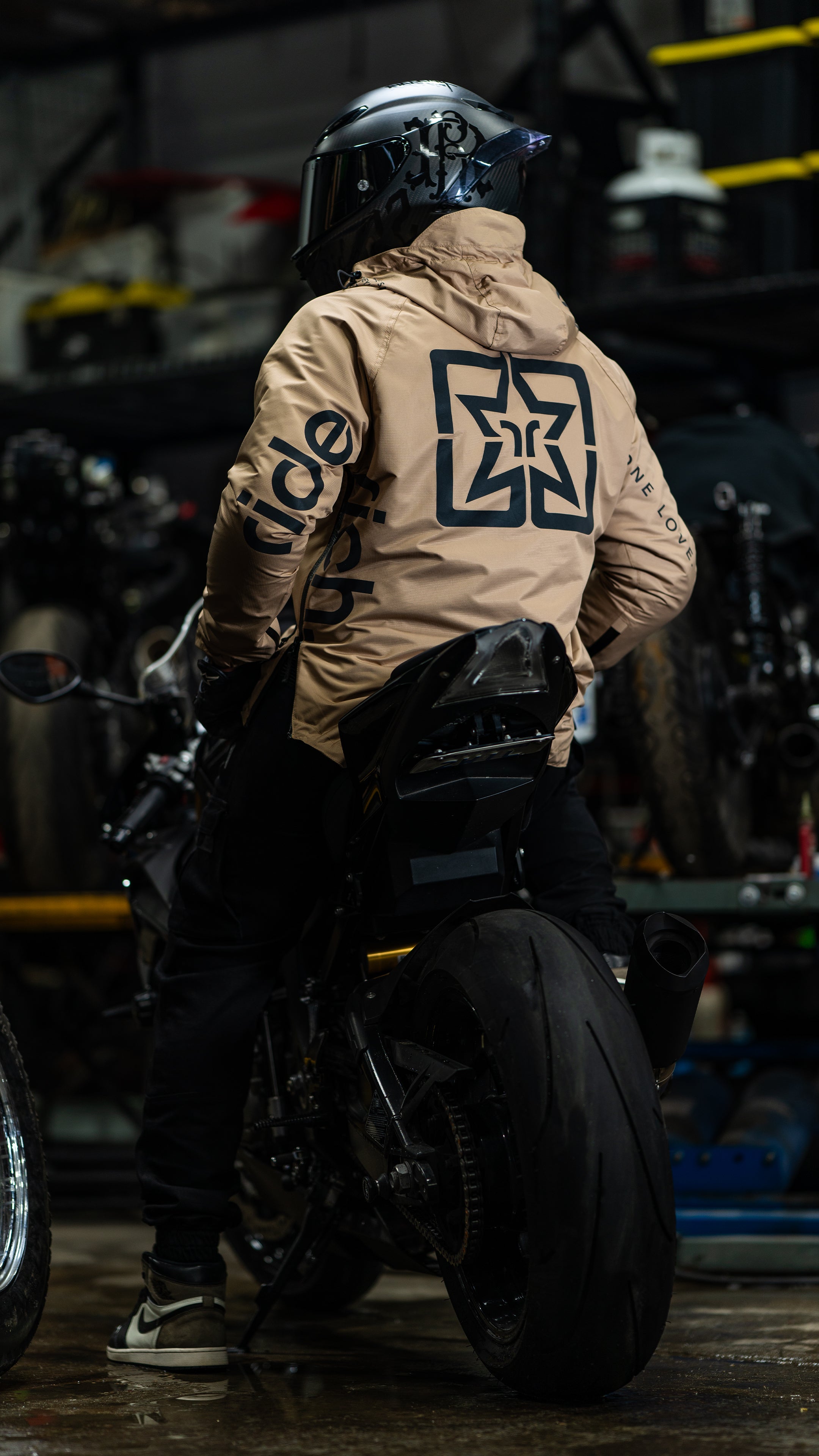 Concord™ Armoured Anorak Motorcycle Jacket {The Message V2/Stone}