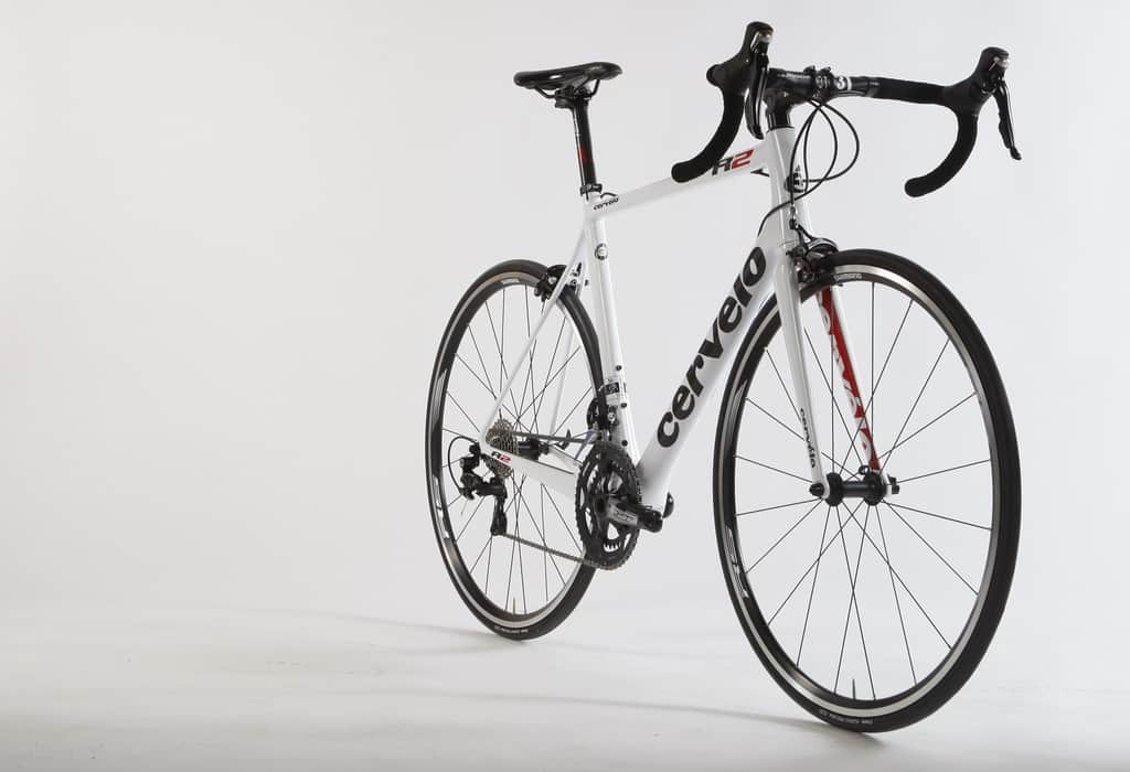 Bike Test: Cervelo R2 - Road Bike Action