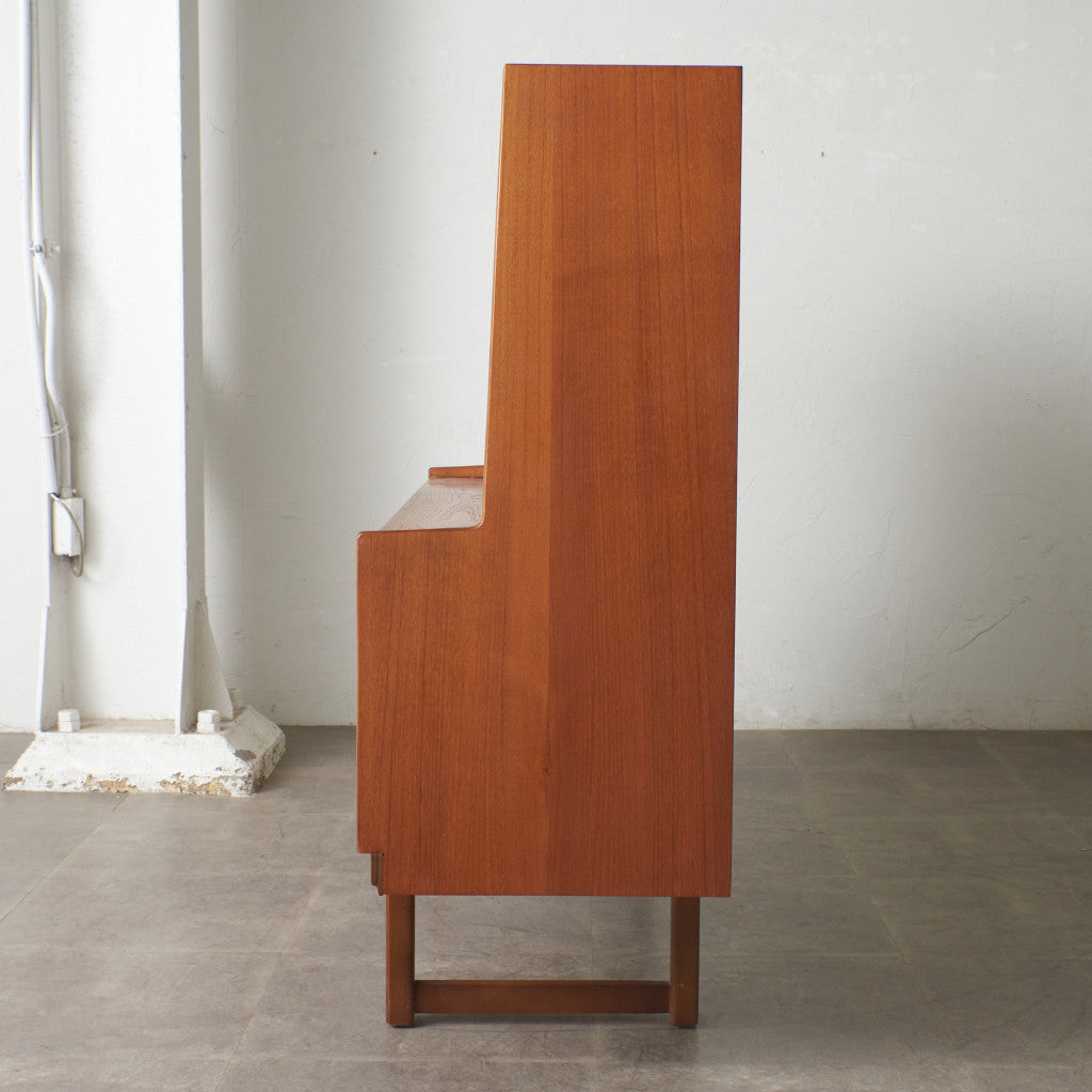 イギリス ヴィンテージ ハイサイドボード｜rocca rocca