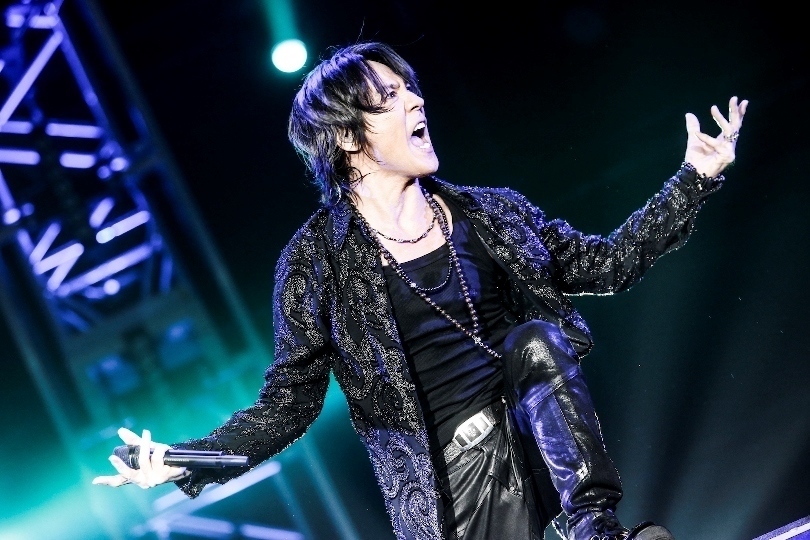 氷室京介、35年間のライブ活動に幕！ 「今日が一番最高」 (2016/05/24